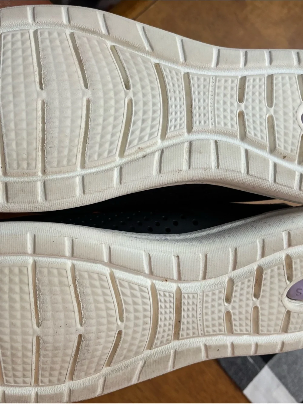 Crocs Women's Black and Lilac LiteRide Sport Sneaker
